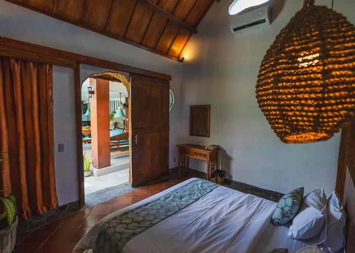 Tropical Villa Flintstones