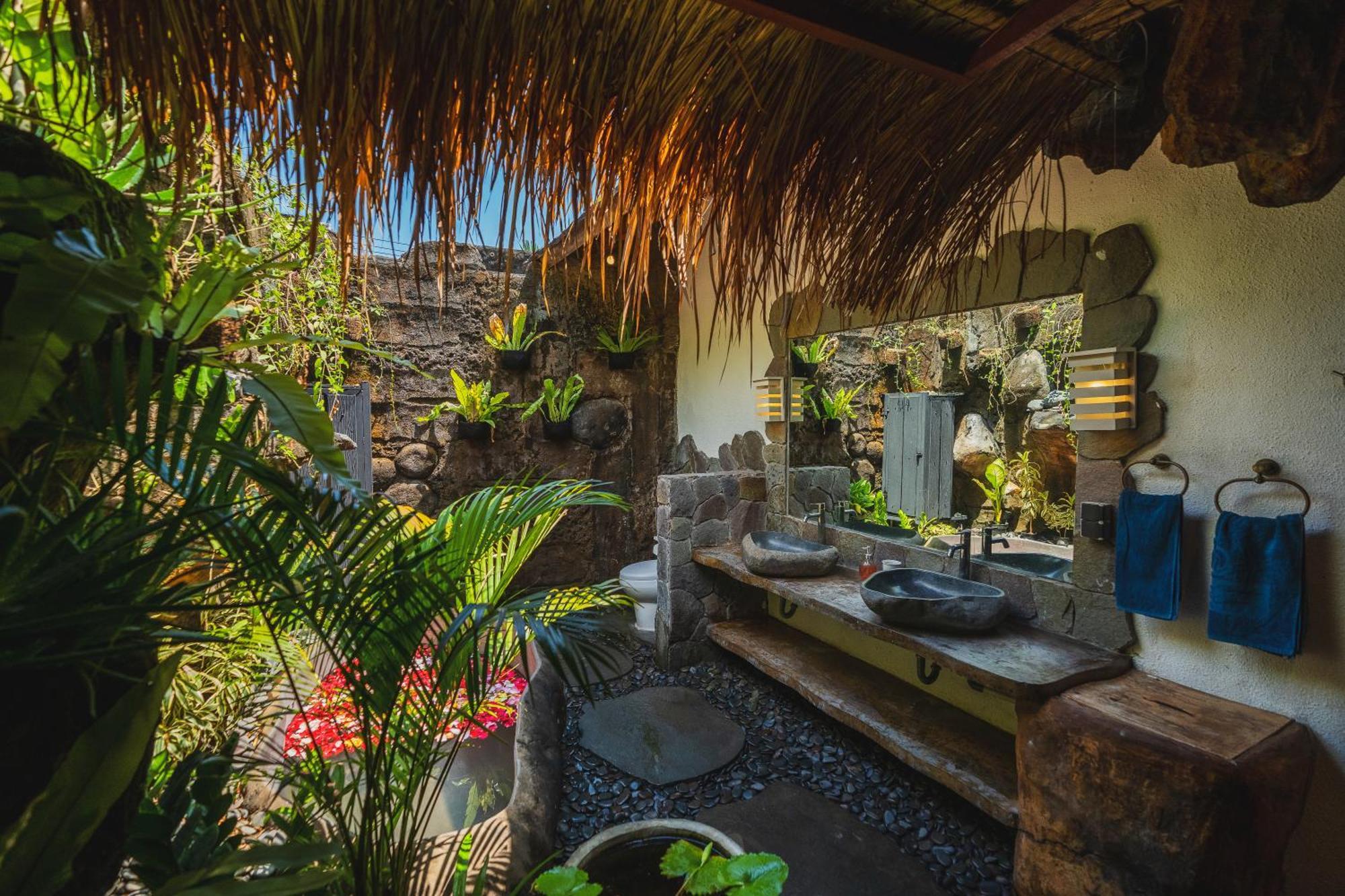 Villa Tropical Flintstones *
