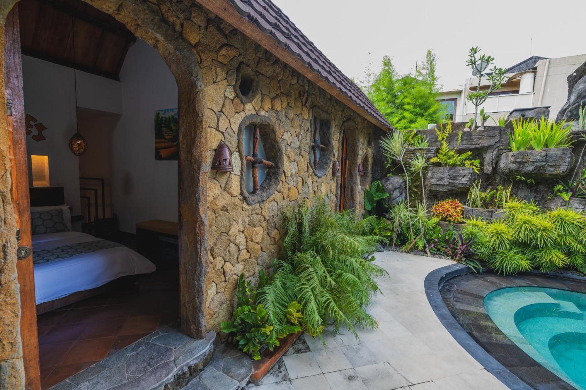 Villa Tropical Flintstones